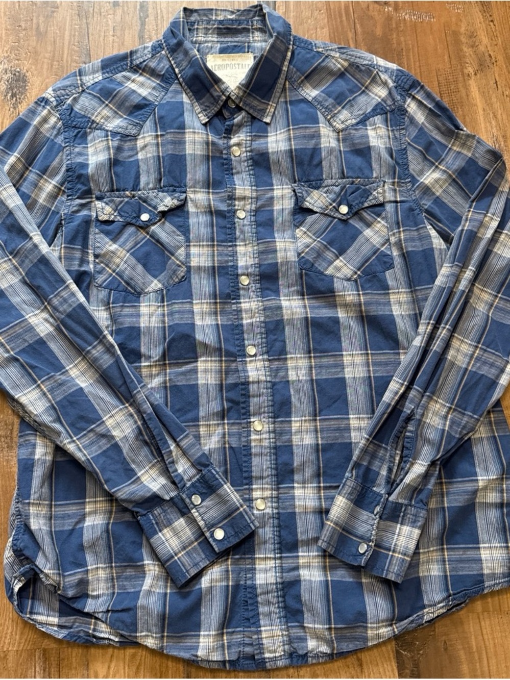 Aeropostale Blue and White Plaid Long-Sleeve Button-Down Shirt
